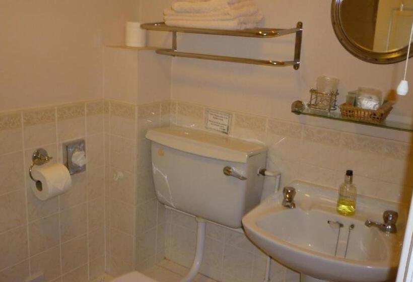 Номер Стандарт, Leadon House Hotel