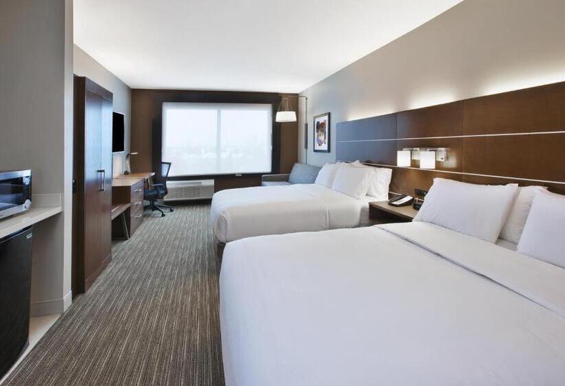 Quarto Estandar, Holiday Inn Express & Suites Okemos   University Area, An Ihg