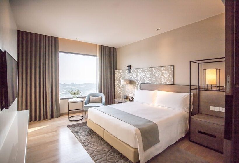 اتاق پرمیوم با چشم‌انداز دریا, Holiday Inn & Suites Rayong City Centre, An Ihg
