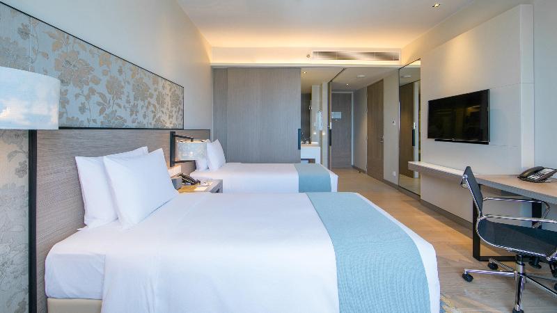 اتاق پرمیوم با چشم‌انداز دریا, Holiday Inn & Suites Rayong City Centre, An Ihg