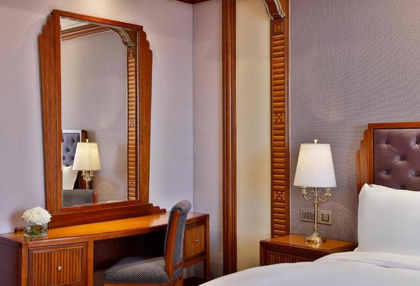 Номер Deluxe Кровать Кинг, The Ritz Carlton Jeddah