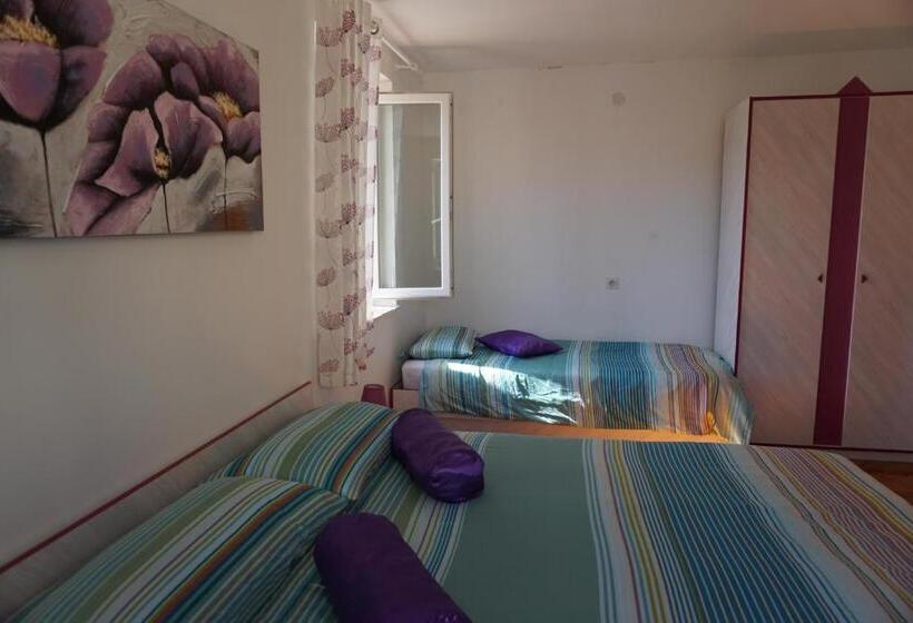 اتاق استاندارد سه نفره, Bed And Breakfast Ivanka Mali Lošinj