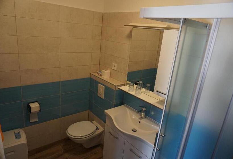 اتاق استاندارد, Bed And Breakfast Ivanka Mali Lošinj