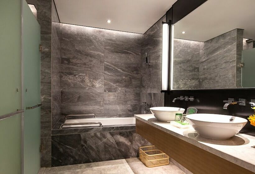 سوییت, Holiday Inn Nanjing Qinhuai South, An Ihg