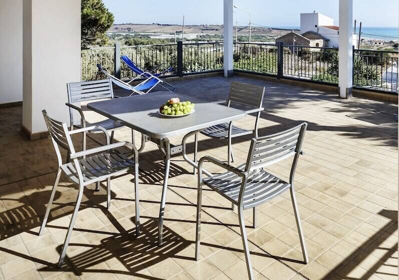 Апартаменты 3 Спальни, Sikelika Residence Sul Mare
