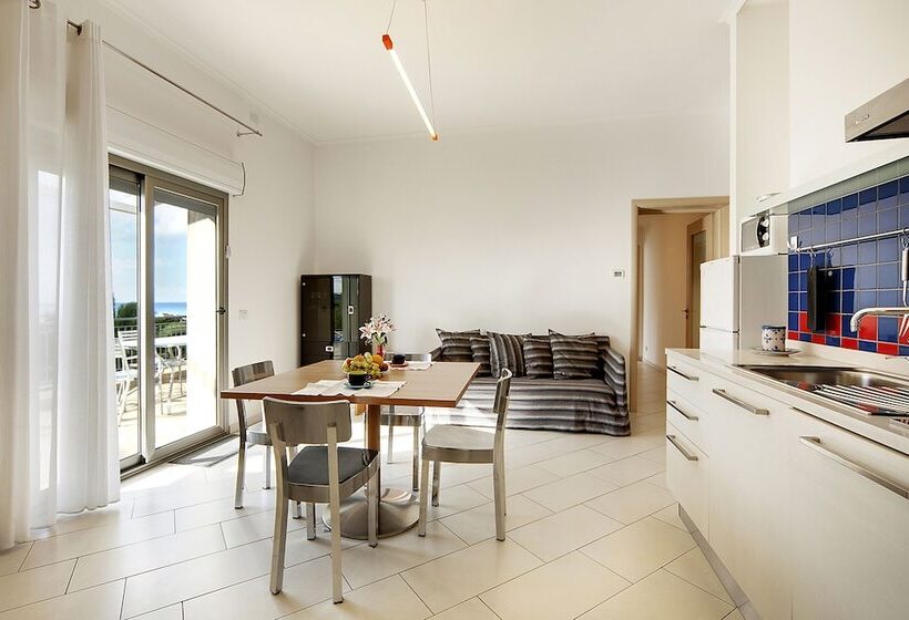 Апартаменты 2 Спальни, Sikelika Residence Sul Mare