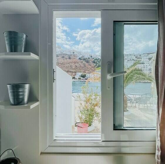 Deluxe Studio, Vithos Apart