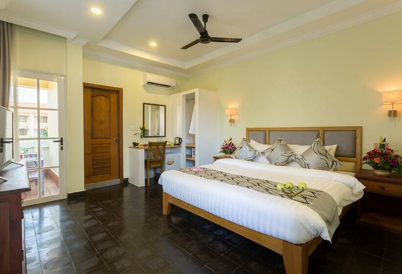اتاق لوکس با چشم‌انداز شهر, Grand Bayon Siem Reap