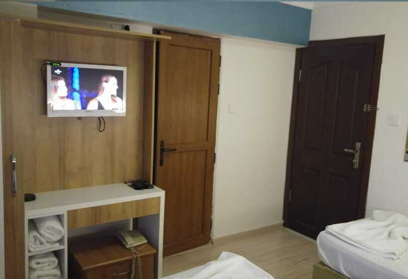 اتاق استاندارد یک نفره, Grand Ece