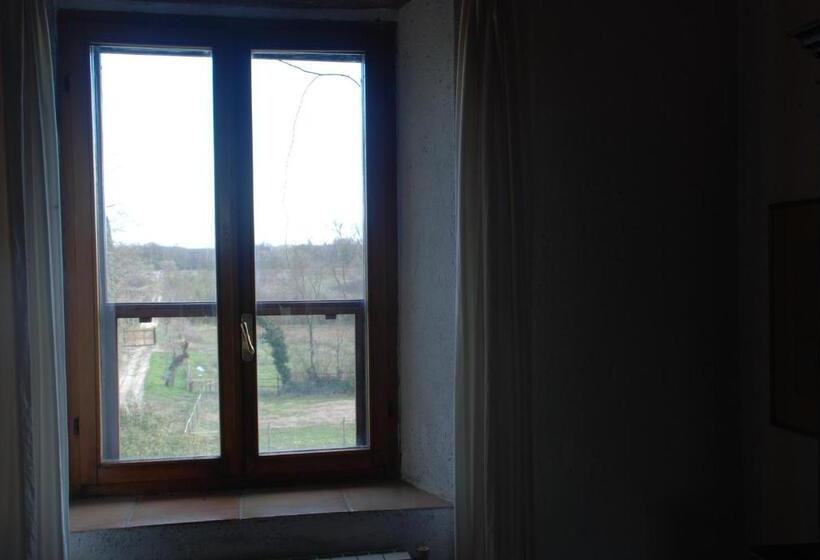 Apartamento 3 Dormitórios, Podere Conte Racani