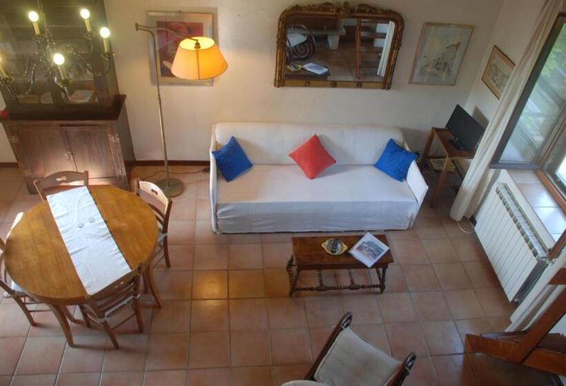 Apartamento 3 Dormitórios, Podere Conte Racani