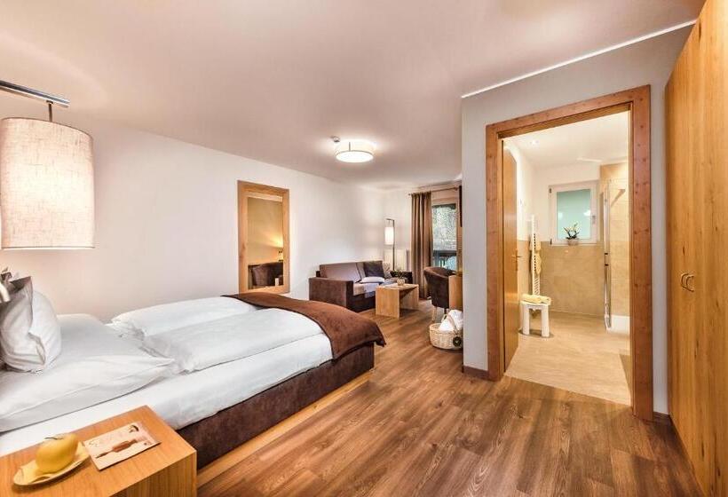 Номер Стандарт с Балконом, Alpwellhotel Burggräfler