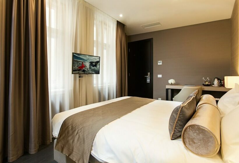 اتاق لوکس, Dominic Smart & Luxury Suites  Republic Square