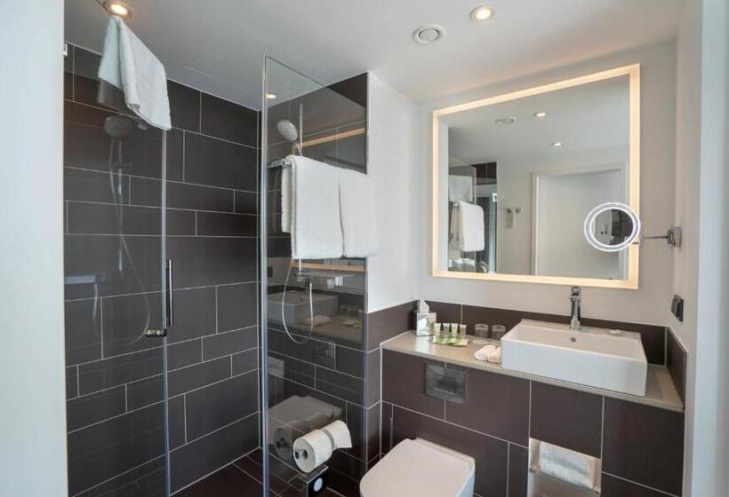 Стандартный Номер Кровать Кинг, Courtyard By Marriott Wolfsburg