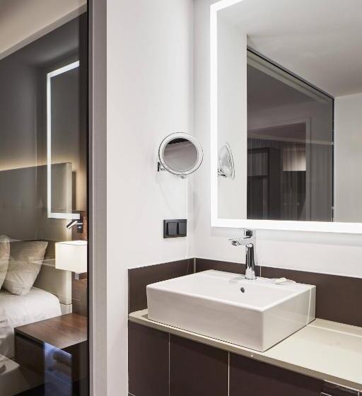 Номер Стандарт Вид на Парк, Courtyard By Marriott Wolfsburg