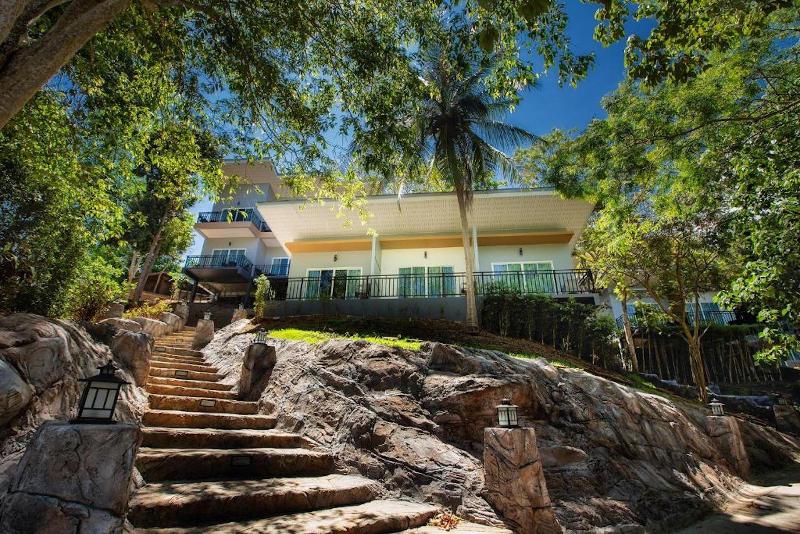 اتاق استاندارد با چشم‌انداز کوهستان, U Rip Resort Phi Phi