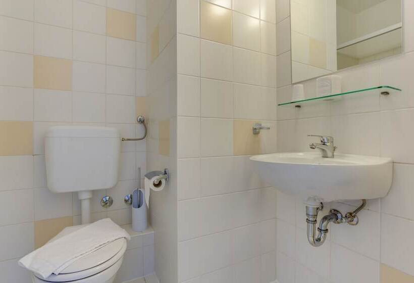 舒适套房, Rooms Dr. Franjo Tuđman   Hostel