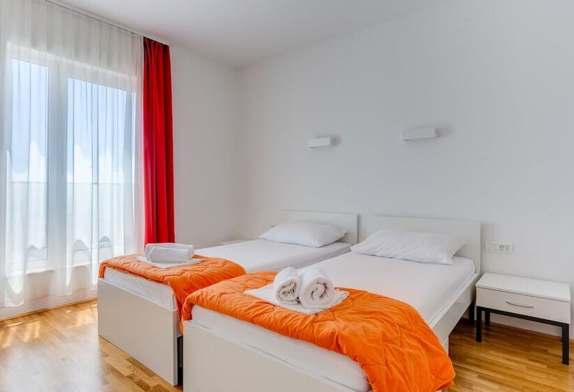 舒适套房, Rooms Dr. Franjo Tuđman   Hostel