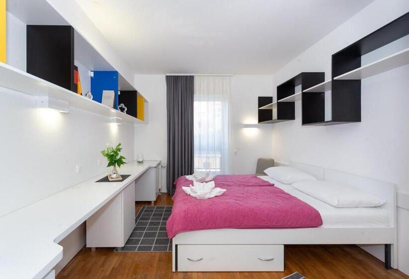 豪华房间, Rooms Dr. Franjo Tuđman   Hostel