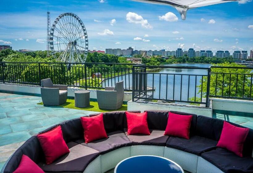 1 Bedroom Penthouse Apartment, Brater Luxury