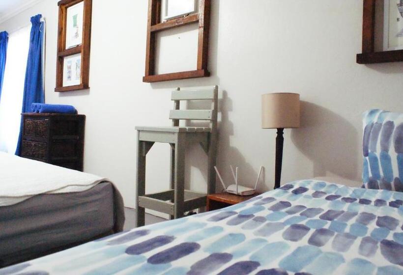 Семейные Апартаменты, Mr Pell S House Self Catering Accommodation