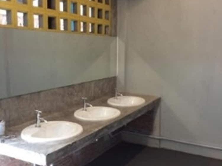 スタンダードルーム, Nesuto Hostel Ramkamhaeng 52