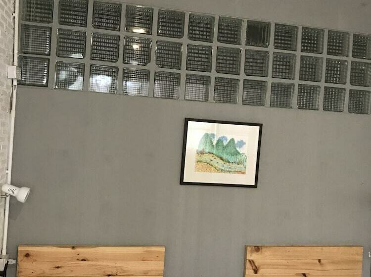 スタンダードルーム, Nesuto Hostel Ramkamhaeng 52