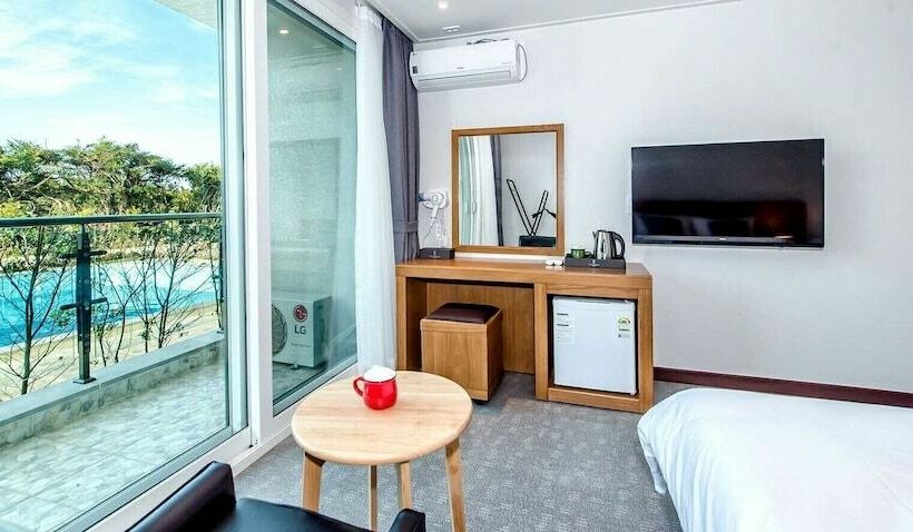 Номер Стандарт Вид на Сад, Ocean Square Resort