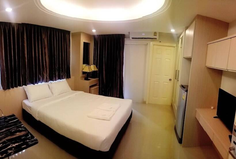Quarto Estandar, B Your Home Hotel Donmueang Airport Bangkok  Sha Certified Sha Plus
