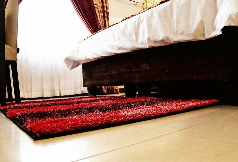 اتاق لوکس, Golden Door Villa
