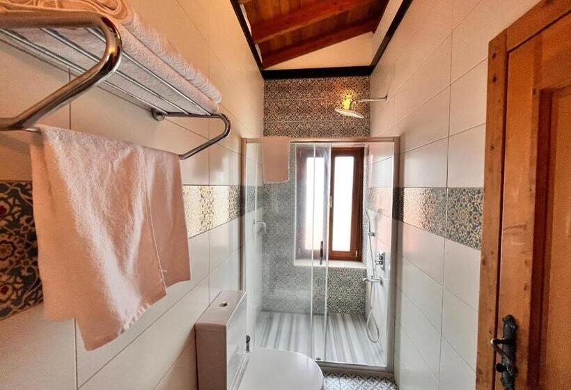 اتاق لوکس, Eski Datça Otel