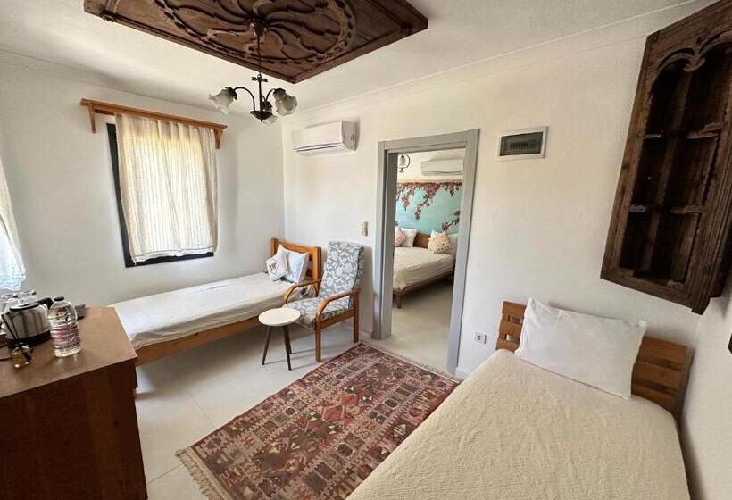 اتاق خانوادگی, Eski Datça Otel