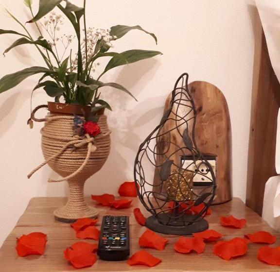 Standard Room, Omer