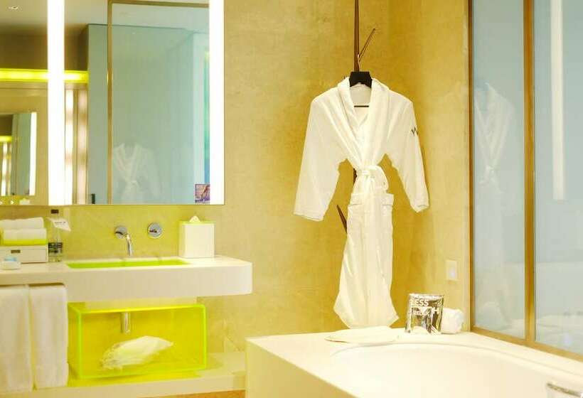 اتاق استاندارد با 2 تخت دوبل, W Suzhou   Jinji Lake