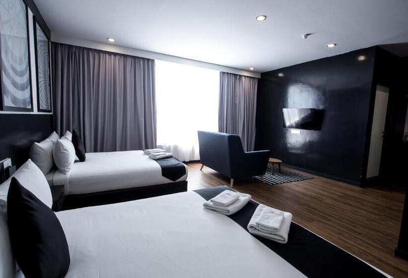 Family Suite, Bloommaze Boutique
