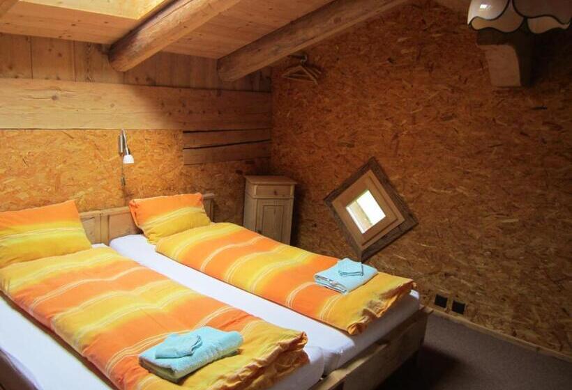 Családi Szoba, Gässlihof