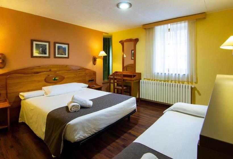 Номер Стандарт Трехместный, Vall de Núria