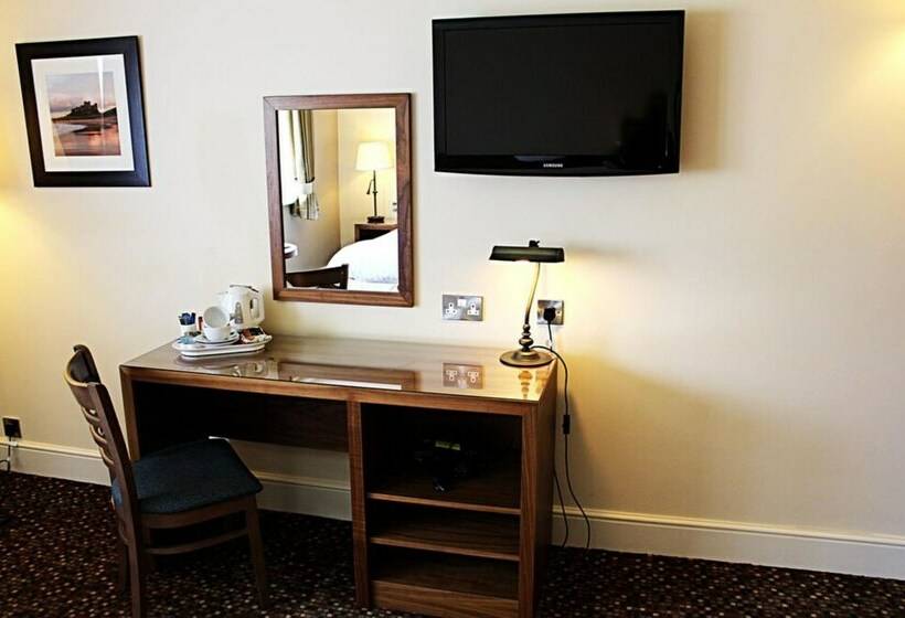 اتاق استاندارد, The Hog S Head Inn   The Inn Collection Group
