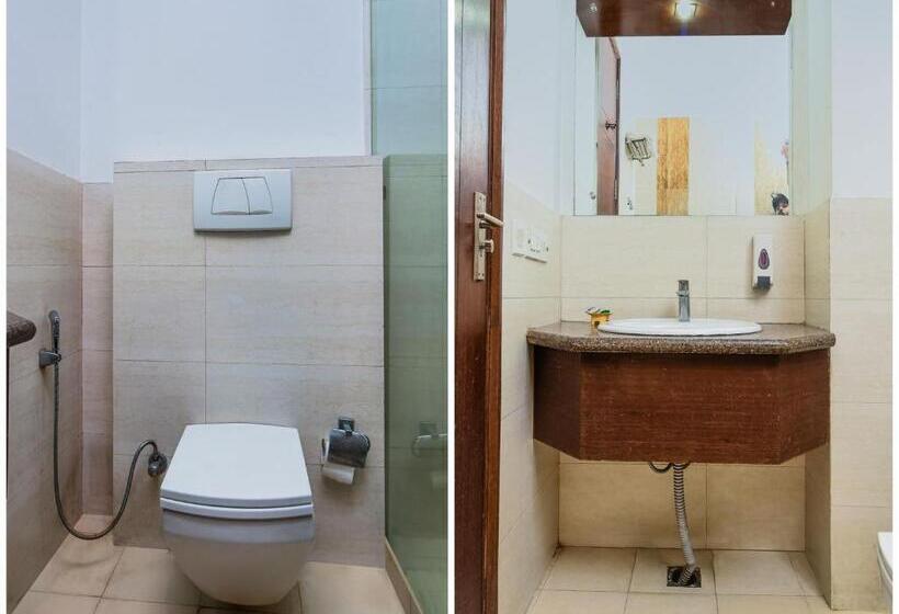 Quarto Deluxe, Haris Mg Road Gurugram