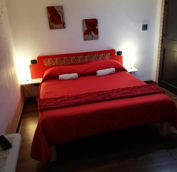 Номер Стандарт Трехместный, All'ombra Del Noce B&b