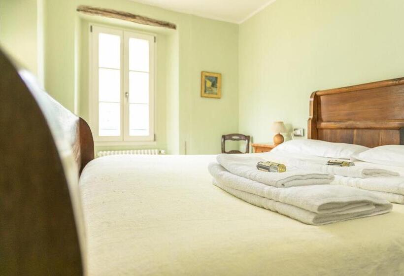 Номер Стандарт с Балконом, Albergo Diffuso Ca' Spiga