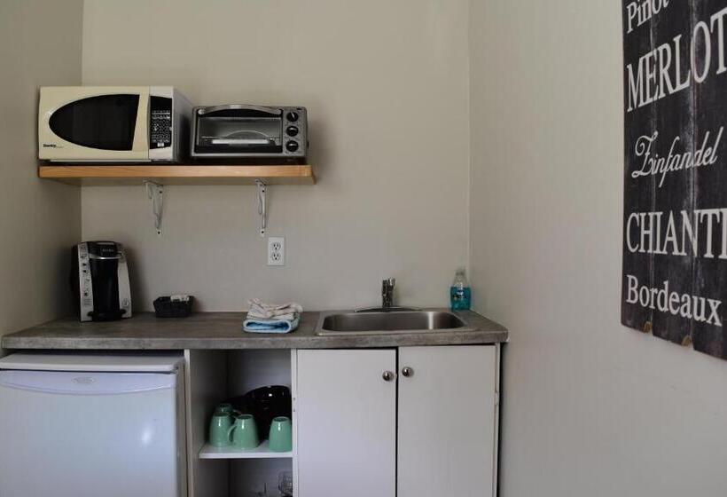 Номер Стандарт, Motel De L Anse Et Camping Rimouski