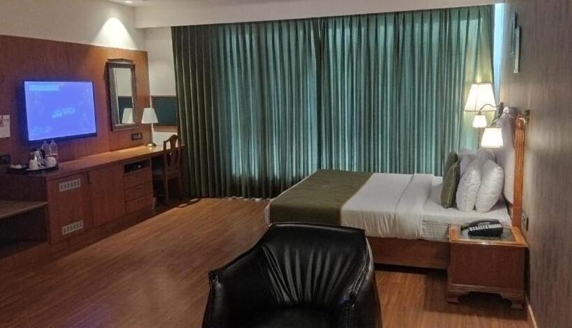 Номер Economy, Midtown Grand
