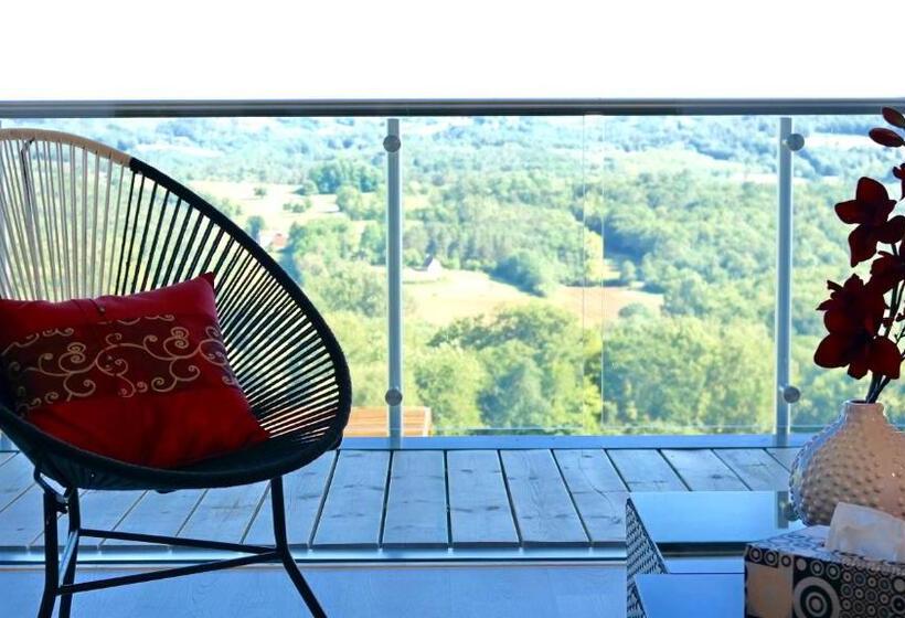 Номер Deluxe с Балконом, Villa Lascaux, Maison D Hôtes