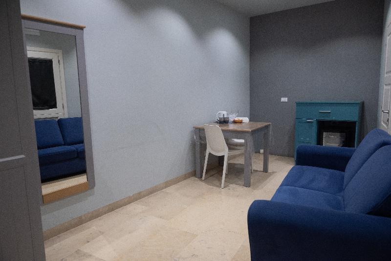 小型套房带阳台, Zibibbo Suites &s   Aparthotel In Centro Storico A Trapani