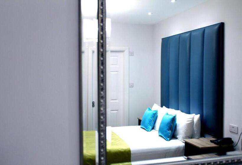 Standard Studio, 1 Craven Hill Gardens