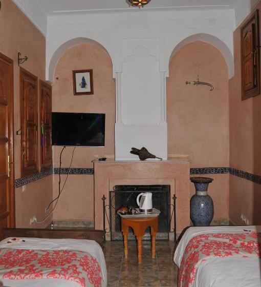 سوییت خانوادگی, Riad Moulay