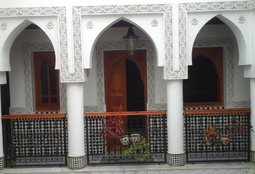 اتاق پرستیژ, Riad Moulay