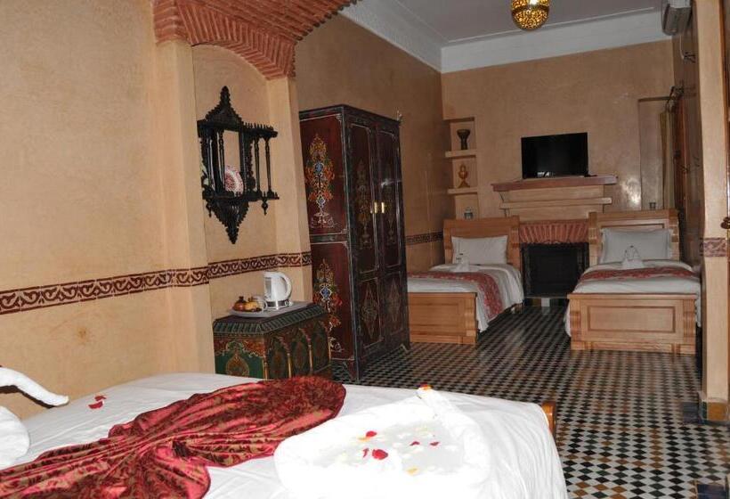 اتاق سوپریور چهار تخته, Riad Moulay