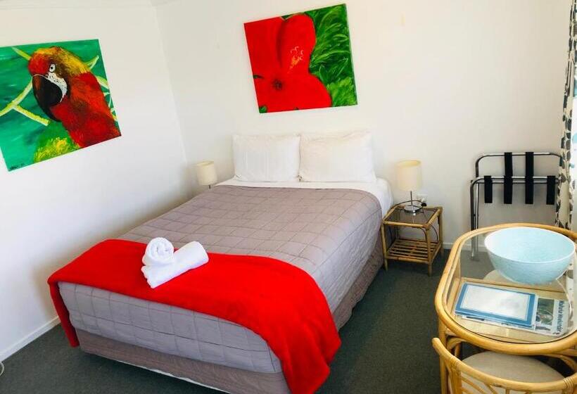 패밀리 방갈로, Waiheke Island Motel